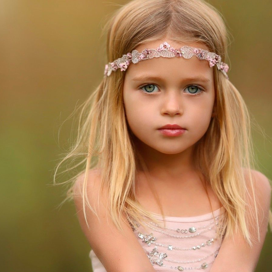 acconciature bambine capelli corti