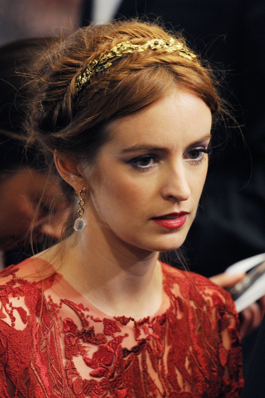 Capelli piatti addio: 12 acconciature tagli per volume ai capelli!