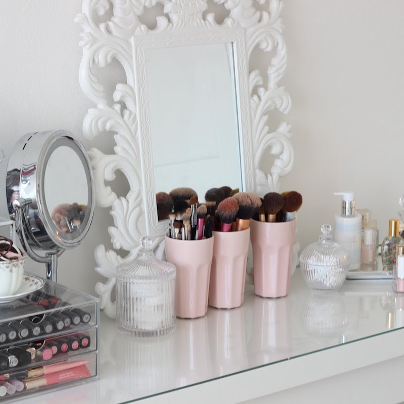 cliomakeup-postazione-trucco-1