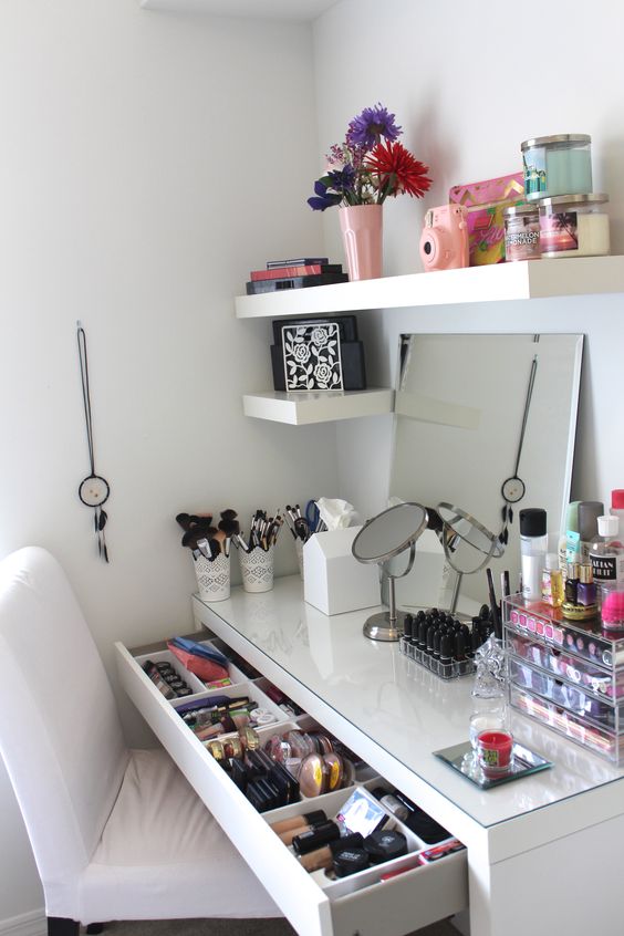 cliomakeup-postazione-trucco-12-cassetto